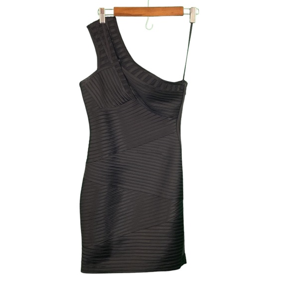 BCBGMAXAZRIA Black Eden Asymmetrical Mini Dress